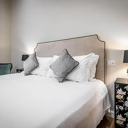 Yid Penthouse In Santa Croce Appartement
