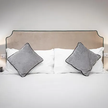 Yid Penthouse In Santa Croce