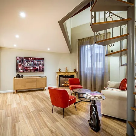 Yid Penthouse In Santa Croce Florencja