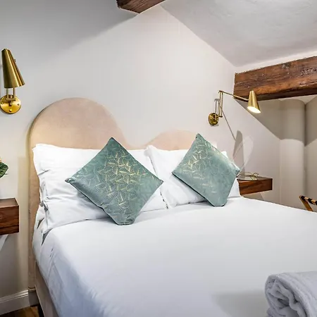 Yid Penthouse In Santa Croce *