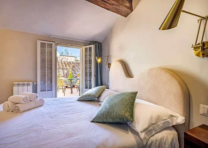 Yid Penthouse In Santa Croce فلورنس