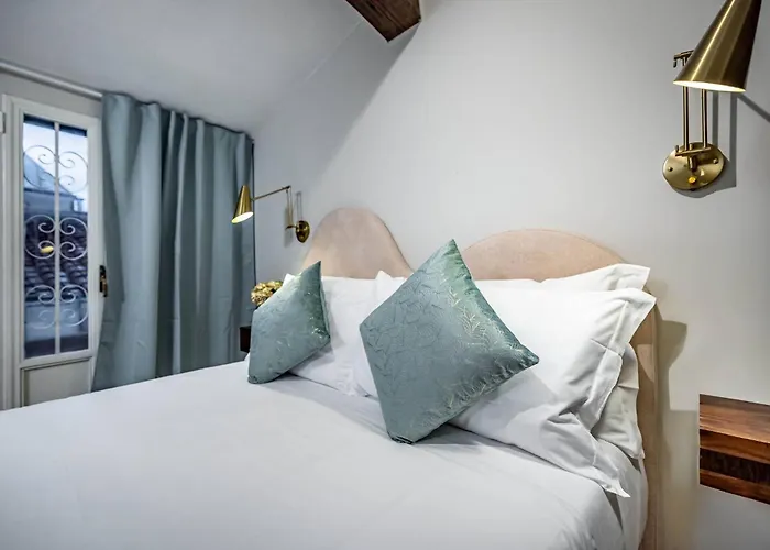 Yid Penthouse In Santa Croce